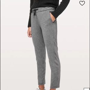 💎 RARE Lululemon On The Fly Pant